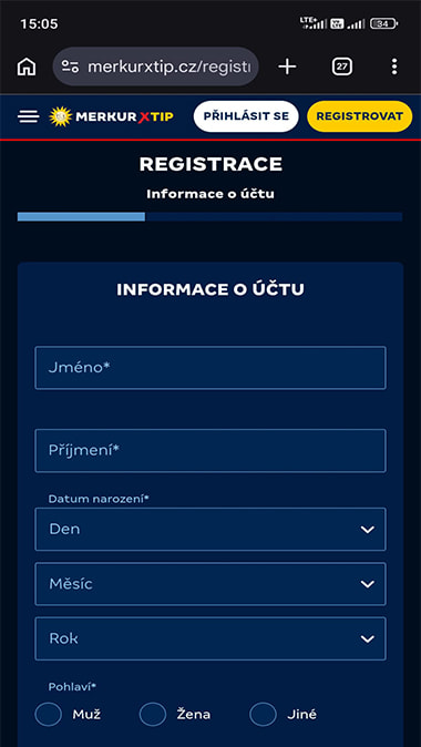 Přejděte do registračního formuláře a vyplňte všechny údaje
